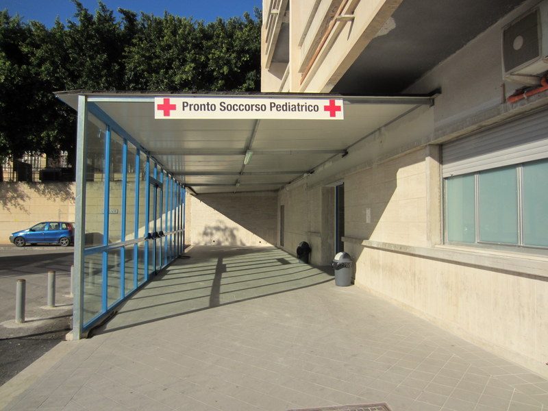 Hospital%20departments%286%29.JPG